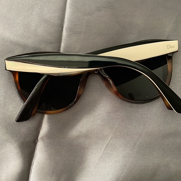 Christian Dior Sunglasses- dark Havana with black and beige on havana arms. - Picture 3 of 6